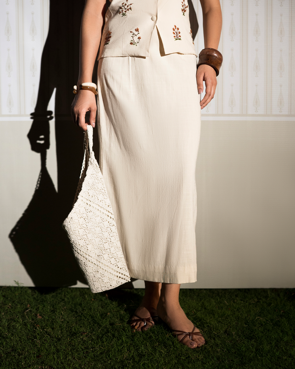Straight Beige Essential skirt